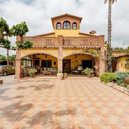 Masia Castellvi B&B Vinyols i Els Arcs Bagian luar foto