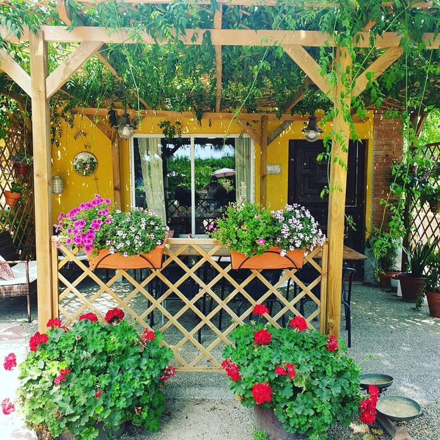 Masia Castellvi B&B Vinyols i Els Arcs Bagian luar foto