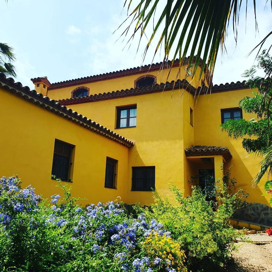 Masia Castellvi B&B Vinyols i Els Arcs Bagian luar foto